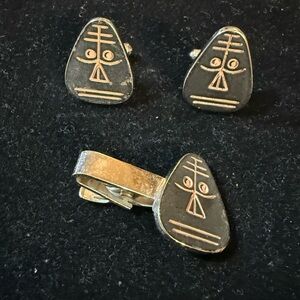 Vintage Speidel Silvertone  Black & Cream Tribal Design Cufflinks & Tie Clip Set
